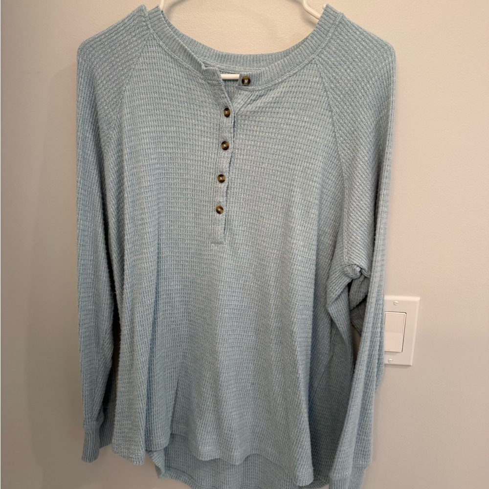 American Eagle Outfitters Light Blue Henley Long Sleeve